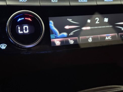 Used 2021 Genesis G80 3.5T AWD/4WD image 36