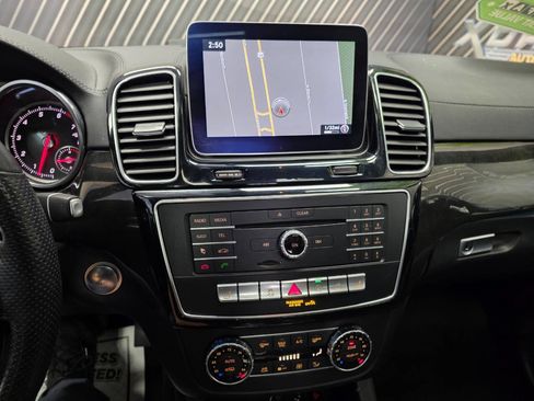 Used 2018 Mercedes-Benz GLS 450 4MATIC image 23