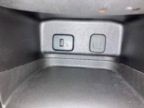 Used 2018 Chevrolet Equinox LT AWD/4WD image 24