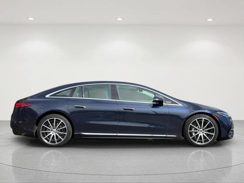 Certified 2022 Mercedes-Benz EQS 450+ Sedan image 6