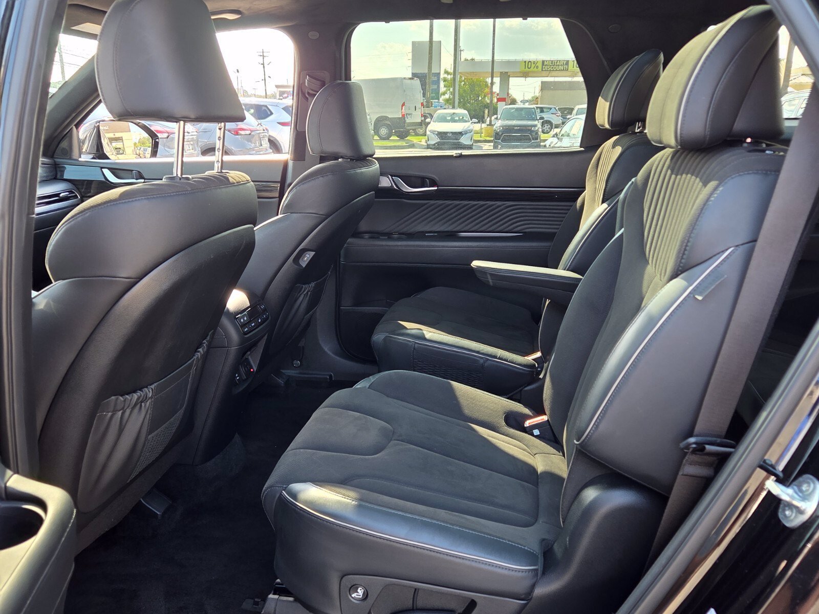 Used 2024 Hyundai Palisade Calligraphy AWD/4WD image 6