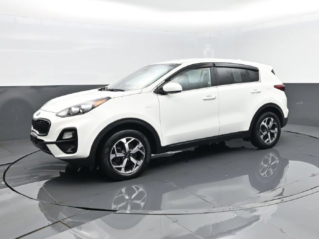 Used 2020 Kia Sportage LX AWD/4WD image 1