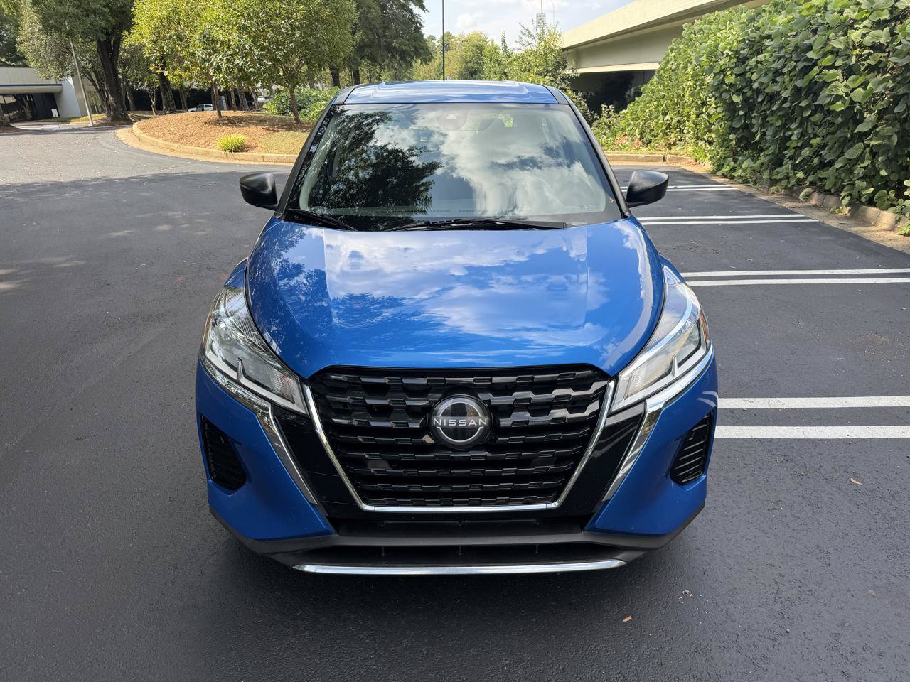 Used 2024 Nissan Kicks S FWD image 2