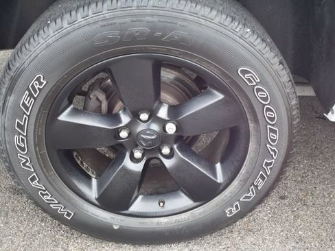 Used 2022 RAM 1500 Express w/ Wheel & Sound Group AWD/4WD image 45