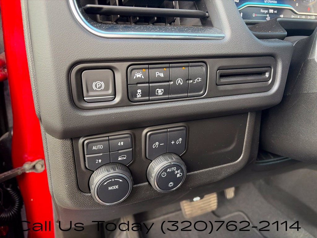 Used 2022 Chevrolet Tahoe RST w/ Luxury Package AWD/4WD image 16