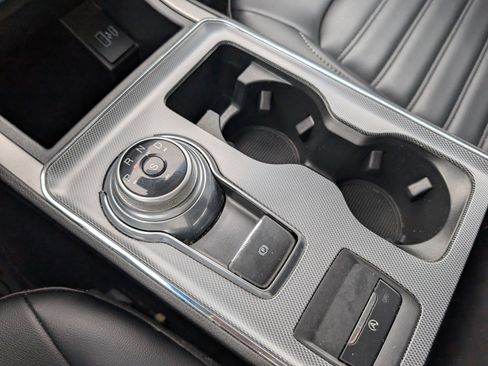 Used 2021 Ford Edge SEL w/ Convenience Package image 18