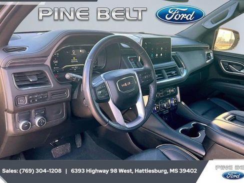 Used 2022 GMC Yukon SLT w/ SLT Luxury Package image 12