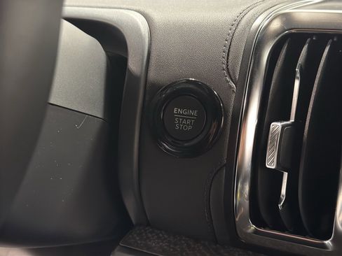 New 2026 Ford Expedition Tremor image 13