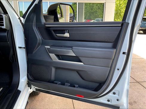 Used 2024 Toyota Tundra SR5 AWD/4WD image 29