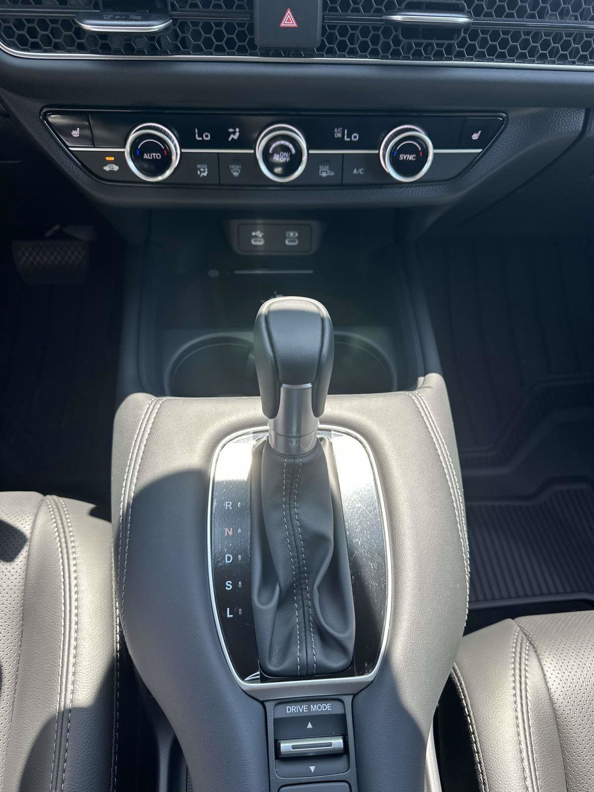 New 2027 Honda HR-V EX-L image 17