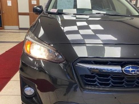 Used 2019 Subaru Crosstrek 2.0i Premium w/ Moonroof Package image 10