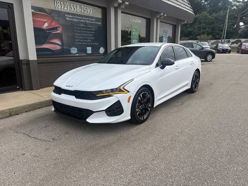 Used 2022 Kia K5 GT-Line AWD/4WD image 2