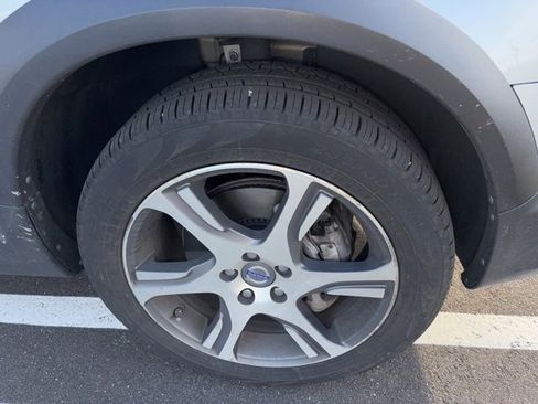 Used 2013 Volvo XC70 T6 image 14