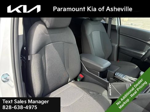 New 2026 Kia Sportage LX w/ LX Convenience Package AWD/4WD image 20