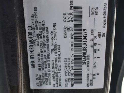 Used 2020 Ford Fusion SE image 7