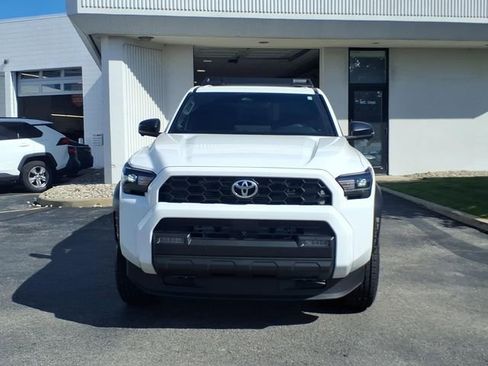 Certified 2026 Toyota 4Runner TRD Off-Road Premium AWD/4WD image 25