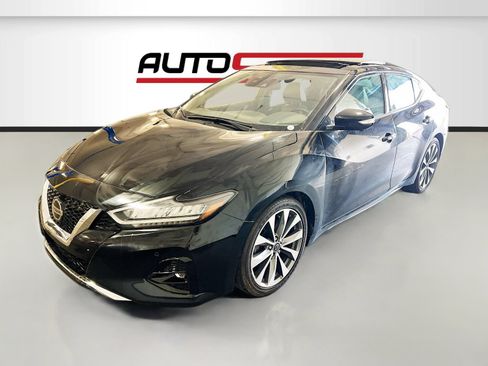 Used 2022 Nissan Maxima SR w/ Sport Mat Group FWD image 3