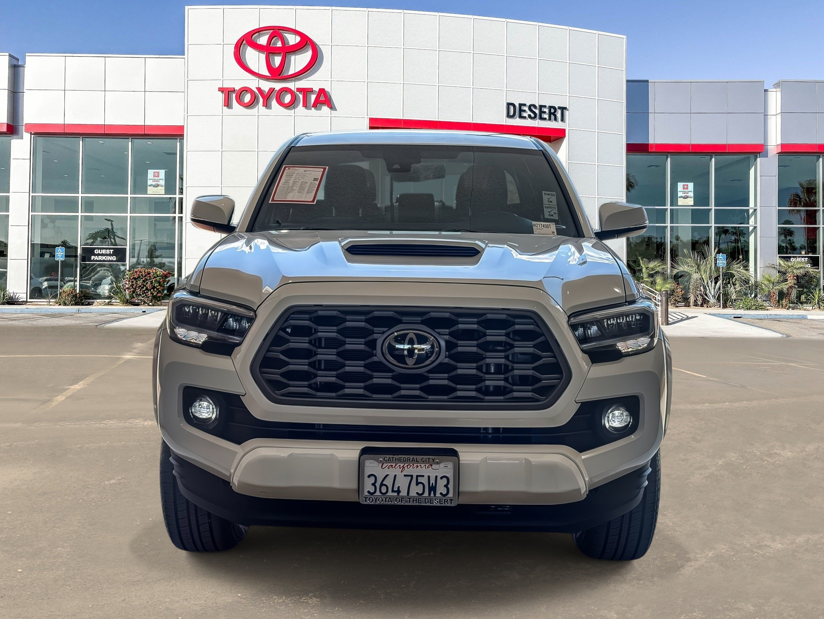 Used 2023 Toyota Tacoma TRD Sport w/ Technology Package RWD image 2