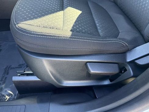 Used 2025 Ford Escape Active FWD image 9