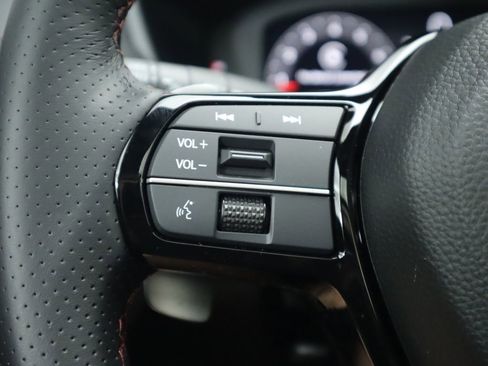 Used 2025 Acura ADX A-Spec image 13