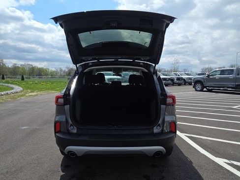 Used 2025 Ford Escape Active AWD/4WD image 10