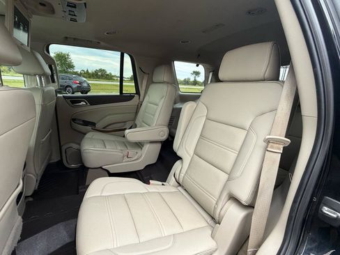 Used 2017 GMC Yukon Denali w/ Open Road Package AWD/4WD image 24