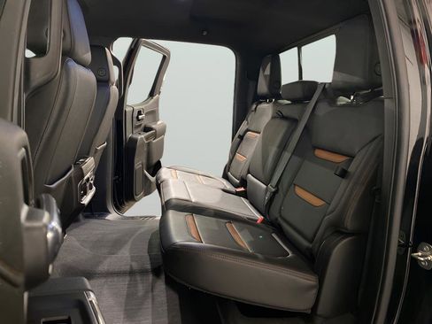 Used 2019 GMC Sierra 1500 AT4 w/ AT4 Premium Package image 10