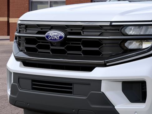 New 2027 Ford Expedition Active AWD/4WD image 17