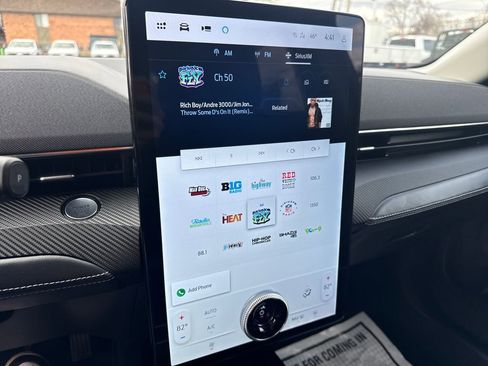 Used 2025 Ford Mustang Mach-E Select image 29