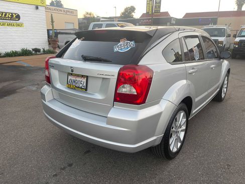 Used 2010 Dodge Caliber Heat w/ Premium Sound Group image 3