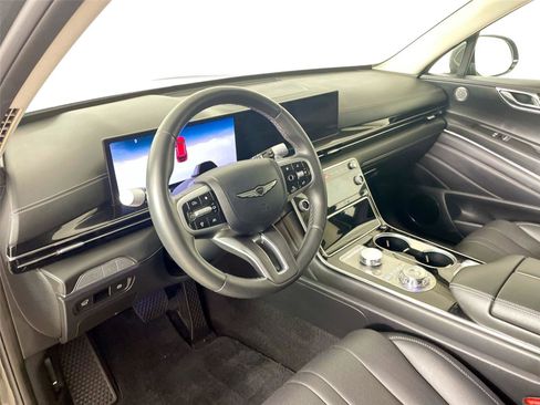 Used 2025 Genesis GV80 2.5T Standard AWD/4WD image 23