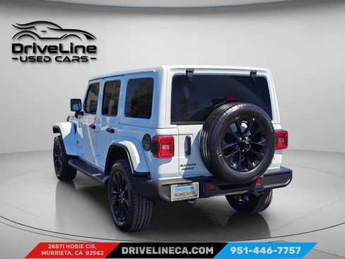 Used 2025 Jeep Wrangler Unlimited Sahara AWD/4WD image 8
