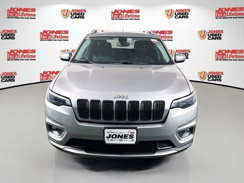 Used 2020 Jeep Cherokee Limited AWD/4WD image 13