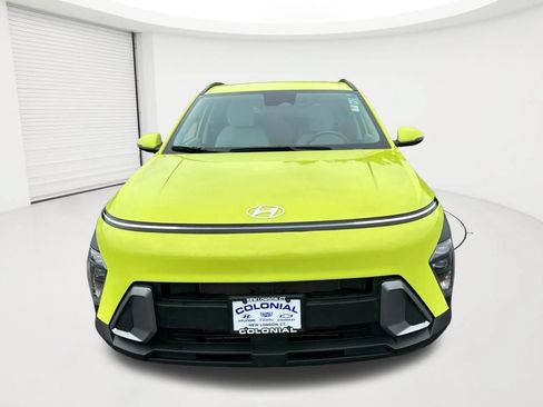Certified 2025 Hyundai Kona SEL AWD/4WD image 2
