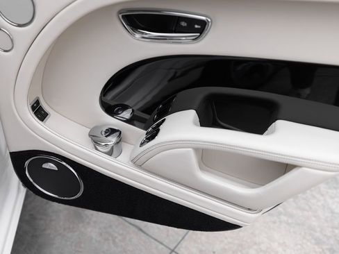 Used 2020 Bentley Mulsanne Speed RWD image 31