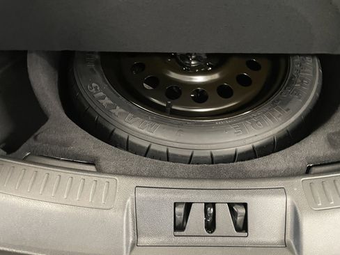 New 2025 Lincoln Corsair Reserve w/ Equipment Group 202A image 30