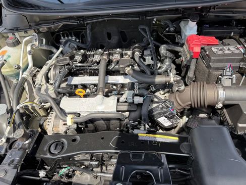 Used 2025 Nissan Versa S image 22