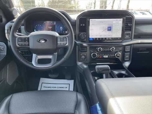 New 2025 Ford F150 Lariat w/ Equipment Group 501A Mid image 9