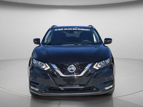 Used 2022 Nissan Rogue Sport SV FWD image 9