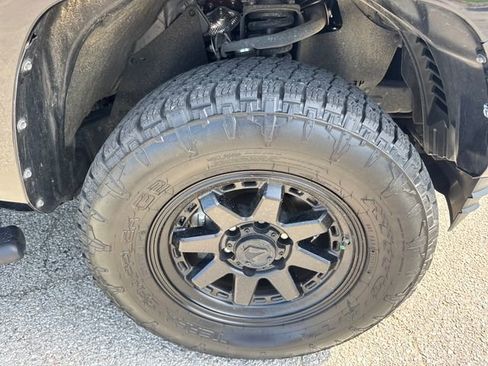 Used 2023 Toyota Tacoma SR AWD/4WD image 10