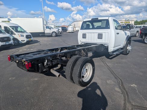 Used 2024 RAM 4500 Tradesman w/ Safety Group AWD/4WD image 8