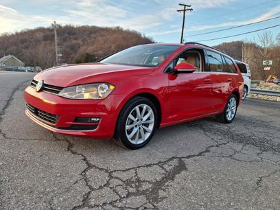 Used 2017 Volkswagen Golf SEL