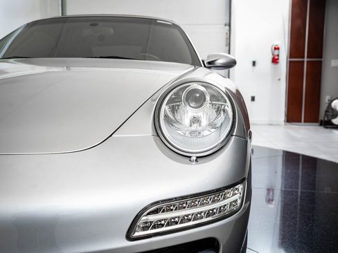 Used 2008 Porsche 911 Carrera 4 image 15