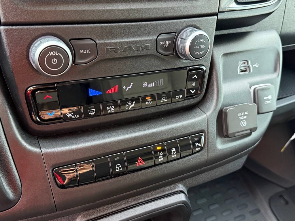 New 2026 RAM ProMaster 2500 w/ Safety Group FWD image 32