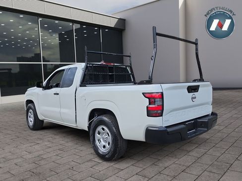 Used 2024 Nissan Frontier S w/ S Utility Package RWD image 3