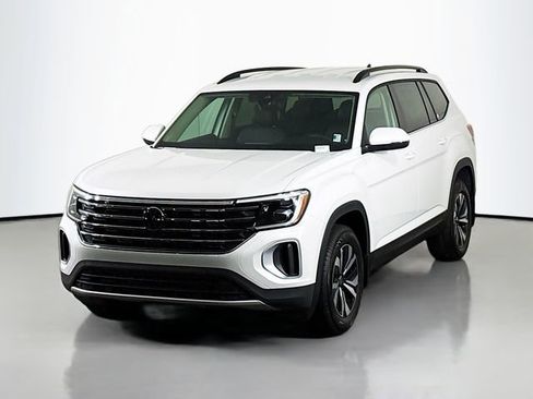 New 2026 Volkswagen Atlas SE image 3