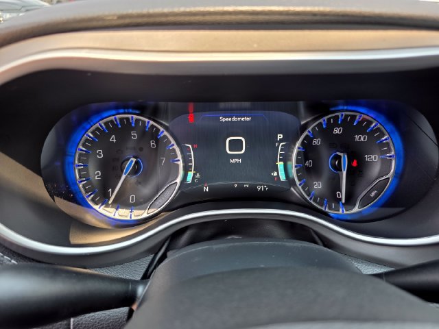 New 2027 Chrysler Pacifica Select AWD/4WD image 19