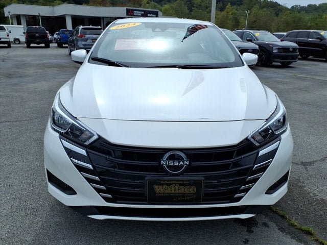 Used 2024 Nissan Versa SV FWD image 13