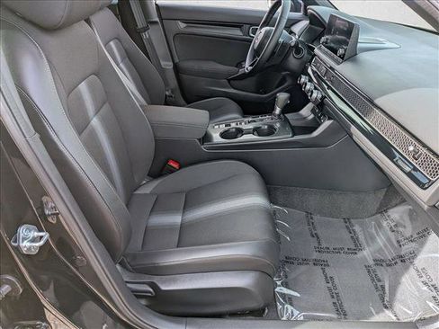 Used 2025 Honda Civic Sport image 18