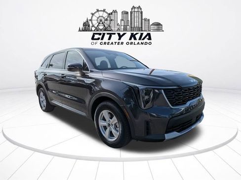 New 2026 Kia Sorento LX FWD image 8